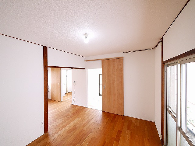 五条２丁目平屋の洋室