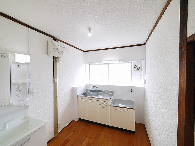 五条２丁目平屋のキッチン