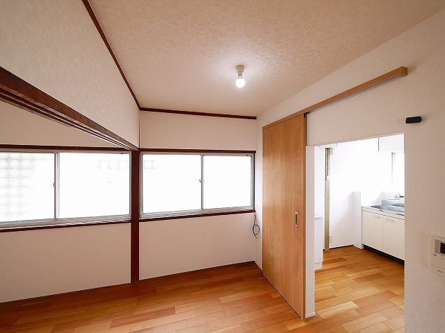 五条２丁目平屋の洋室