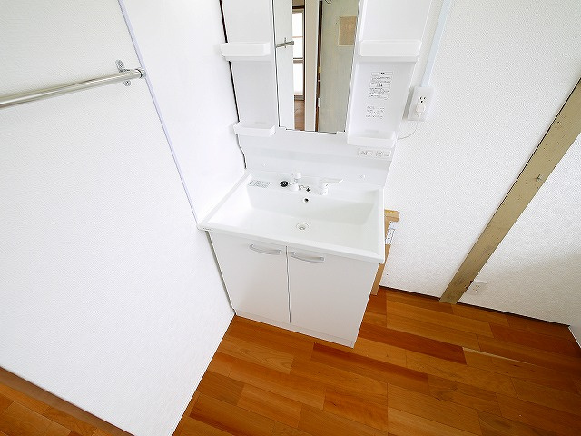 五条２丁目平屋の独立洗面台