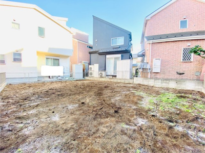 【外観】 | ☆穏やかな区画整理地内☆藤沢市石川１丁目／建築条件なし売地 | プライベート感のある区画です。穏やかさを求めた家造りも良し、隠れ家的なテーマで家を建てるも良し、形状に捕らわれず自分スタイルの家造りを目指してください☆