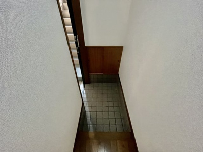【玄関】 | プチ・ハイツ
