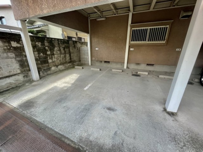【駐車場】 | プチ・ハイツ