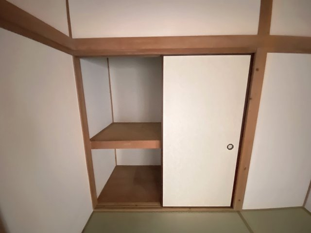 木戸西町貸家の収納