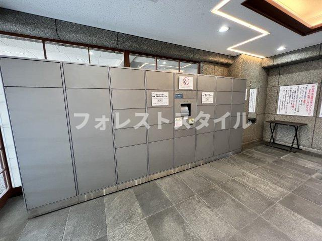レックスガーデン鶴見緑地のその他共用部分|宅配ボックス