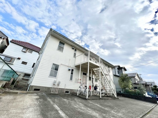 ファミーハイツ