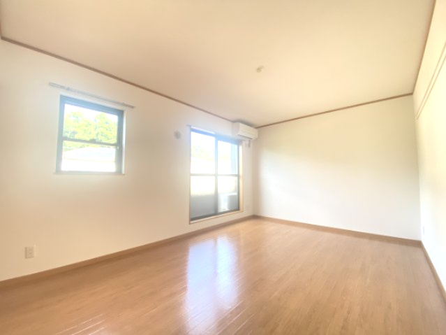 ヴェルデュールの寝室|※別部屋参考写真
