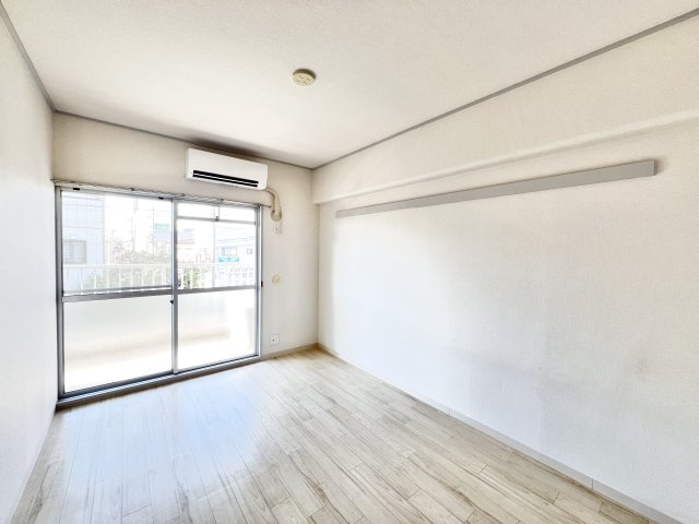 第3イトウハイツの洋室