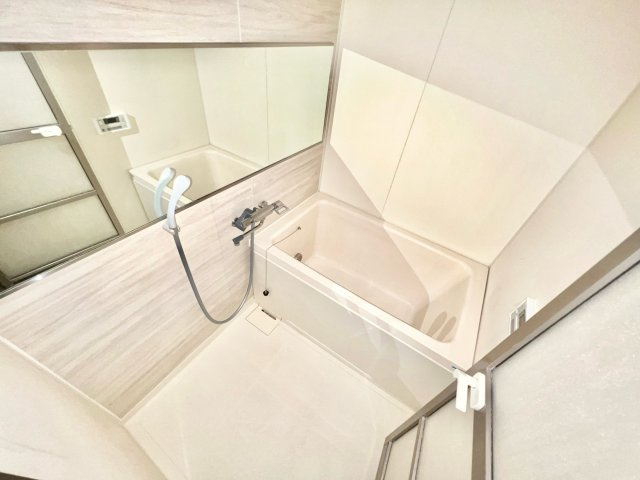 SKマンションの浴室|※別部屋参考写真