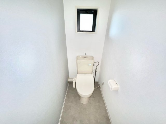 SKマンションのトイレ|※別部屋参考写真