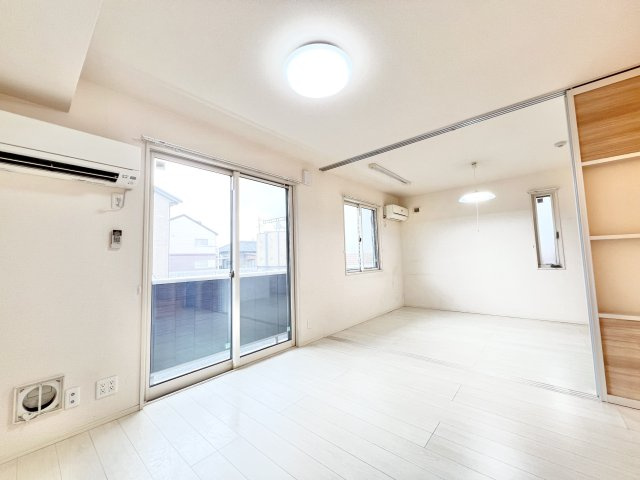 プリマヴェーラの居間・リビング|※別部屋参考写真