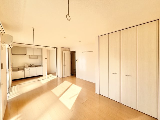 ハイツ クリノンの居間・リビング