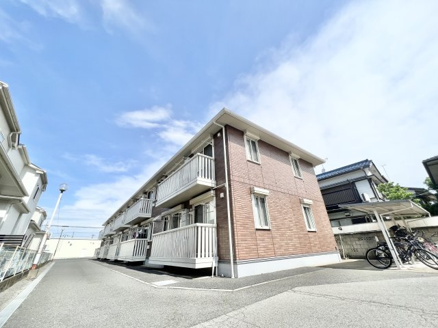 ハイツ クリノンの外観|おしゃれな外観です