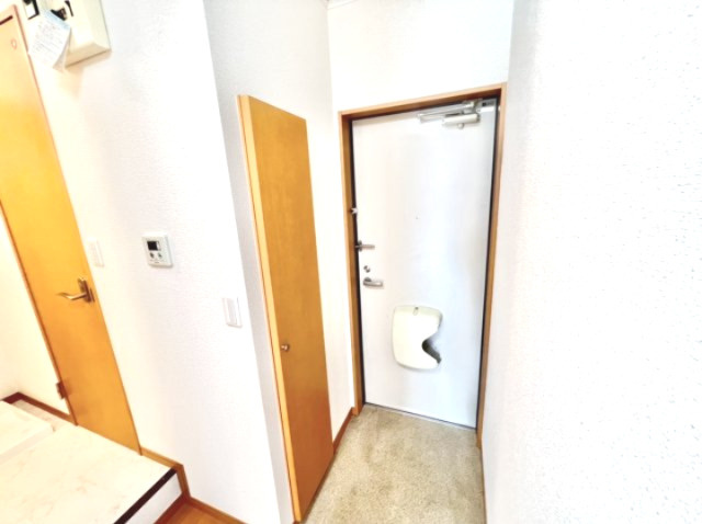 アムール桜ヒルズの玄関|※別部屋参考写真