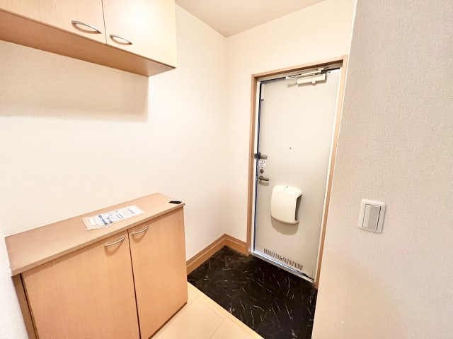 ブリックスクエアの玄関|※別部屋参考写真