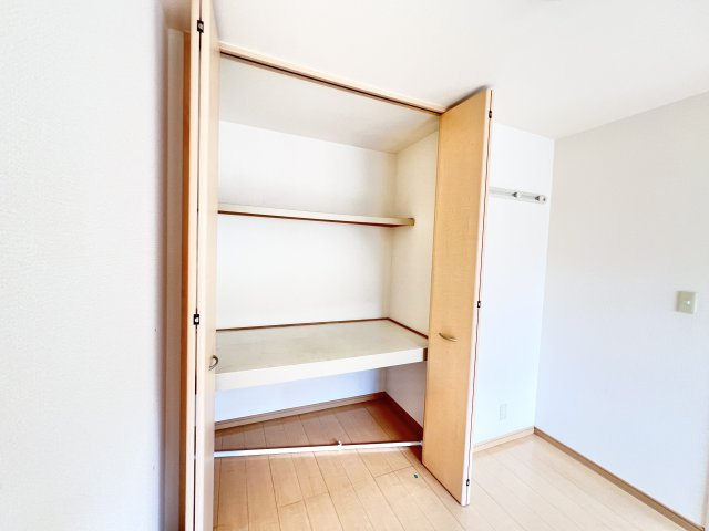 ヴェルクレール　壱番館の収納