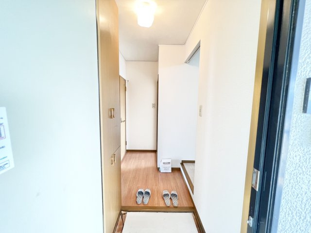 ドゥリームISの玄関|※別部屋参考写真