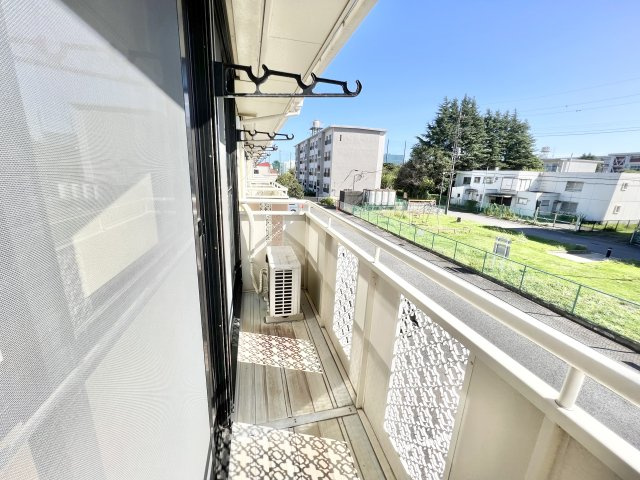 カルミア・アネックスのバルコニー|※別部屋参考写真