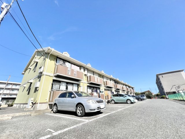 カルミア・アネックスの外観