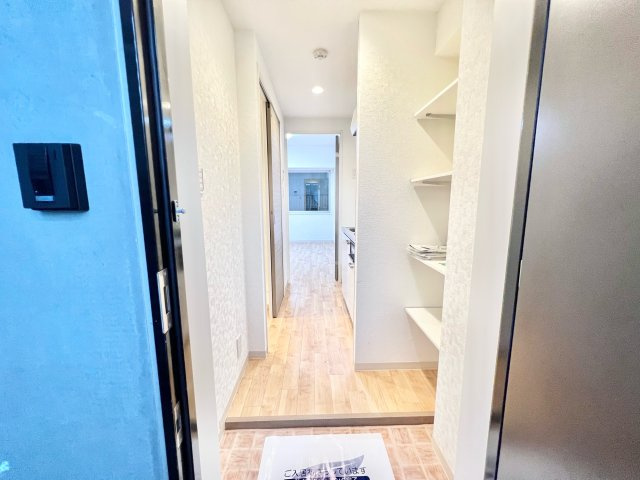 山王町マンションの玄関|※別部屋参考写真