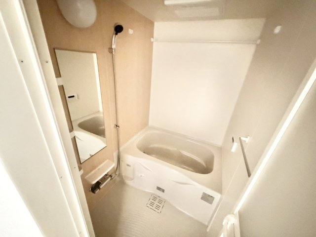 ハイネストキタの浴室|落ち着いた空間のお風呂です