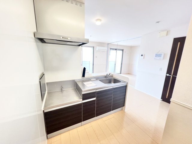 山王NTステージのキッチン|※別部屋参考写真