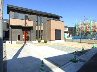 【駐車場】 | タマタウン笛吹市春日居町鎮目　5号棟 | 駐車場があります