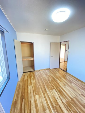 フレグランスみほりの収納|北東側のお部屋には半間分の押入れがあります
