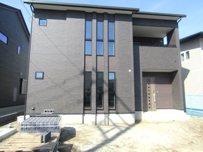 【外観】 | タマタウン甲府市下小河原4号棟 | おしゃれな外観です