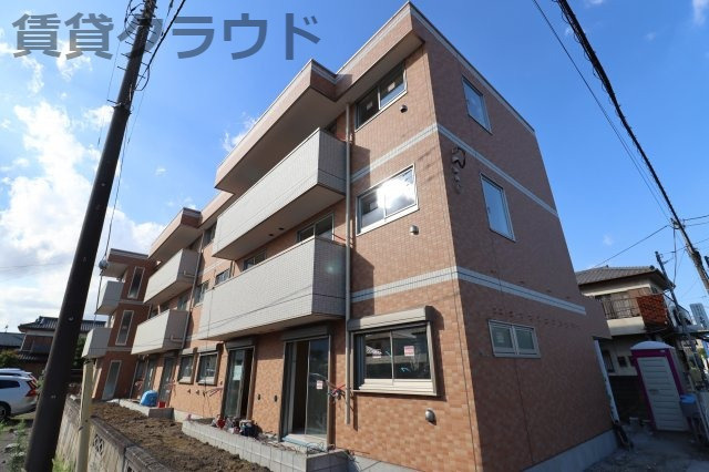 Cadenza（カデンツァ）の外観|レンガ調の外観はもちろんおしゃれが詰まってます