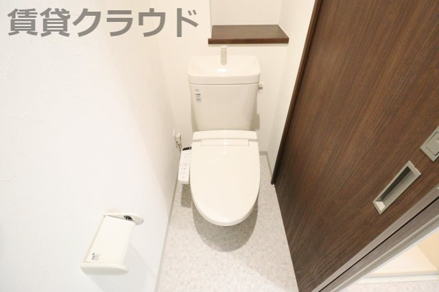 Cadenza（カデンツァ）のトイレ|トイレも棚や収納が豊富です！