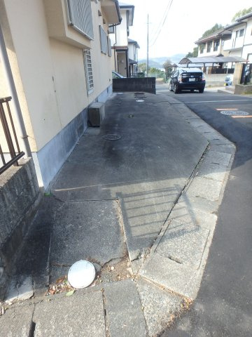 中庄の高台の売地の外観