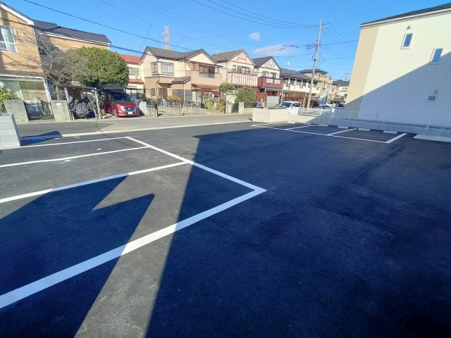 リーブルファイン南平野Ⅴの駐車場