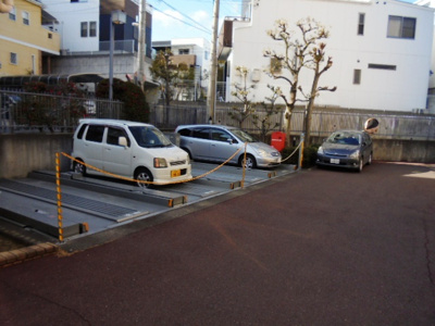 【駐車場】 | エステ南千里B棟 | 駐車場★