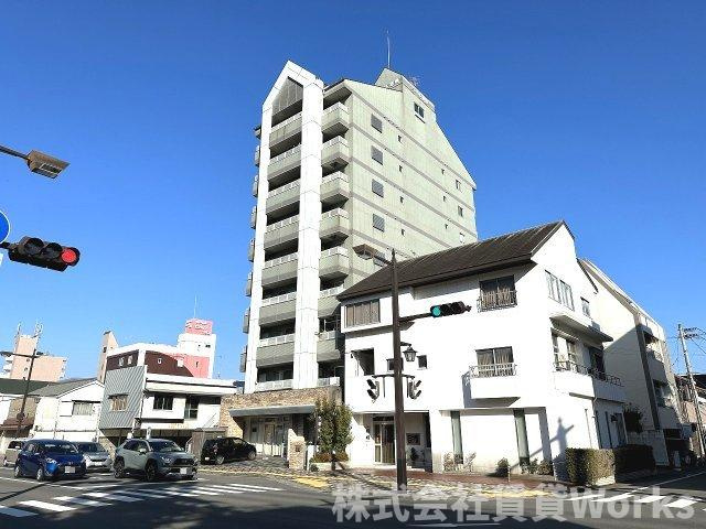 ロワイヤル徳島の外観|物件の外観です