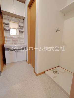 【洗面所】 | アウローラ　B | 別部屋写真です。
