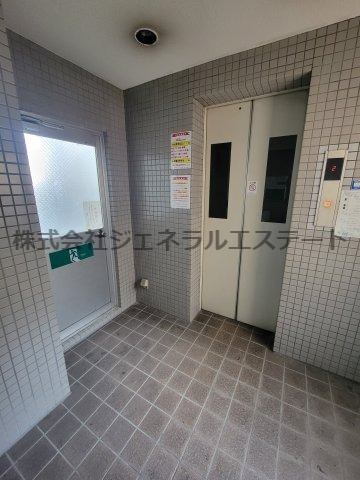 コモ・エルニドのロビー|建物の内部です