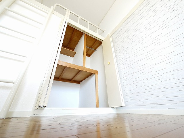 プレアール東生駒の収納|大きなものも収納できそうです