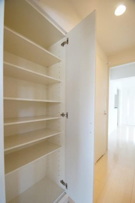 【収納】 | レキシントンスクエア白金 | 別号室の写真になります。現況優先。