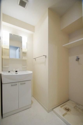 【洗面所】 | レキシントンスクエア白金 | 別号室の写真になります。現況優先。