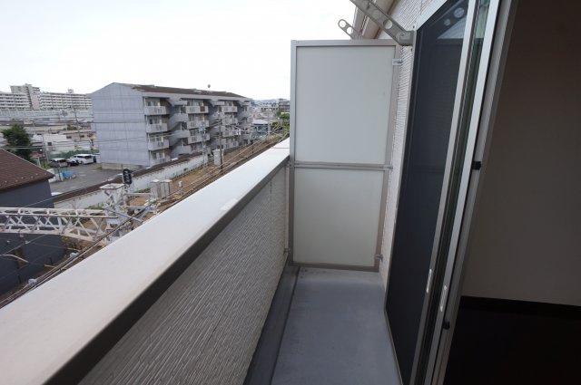 ティーズハイツツダヌマのバルコニー