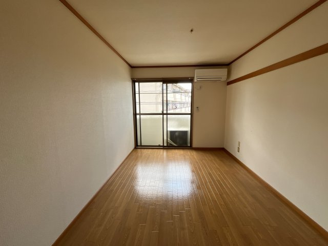 パレーシャル御立の居間・リビング