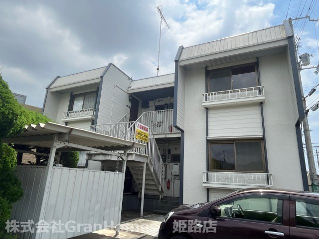 パレーシャル御立の外観