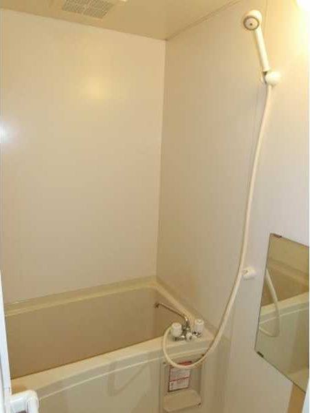 ネオ・メープル高松の浴室