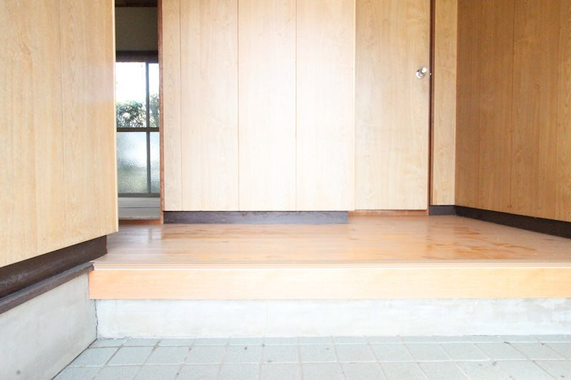 熊本市中央区出水３丁目の一戸建ての玄関