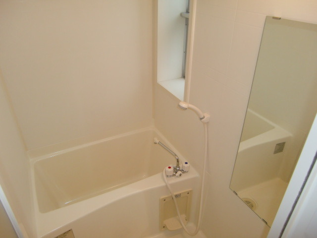 サンコースパンキーギャレットの浴室