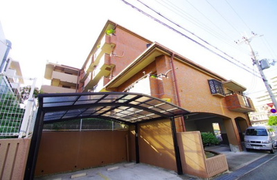 【駐車場】 | ベルヴュー五月が丘 | 駐車場★