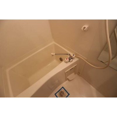 【浴室】 | コンフォート博多 | 別号室の写真になります。現況優先。