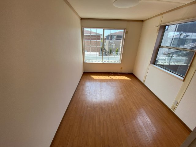 リアンジュ宇佐崎の居間・リビング