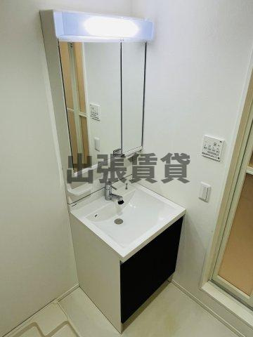 仲介手数料0円！カーサ9名駅の洗面所